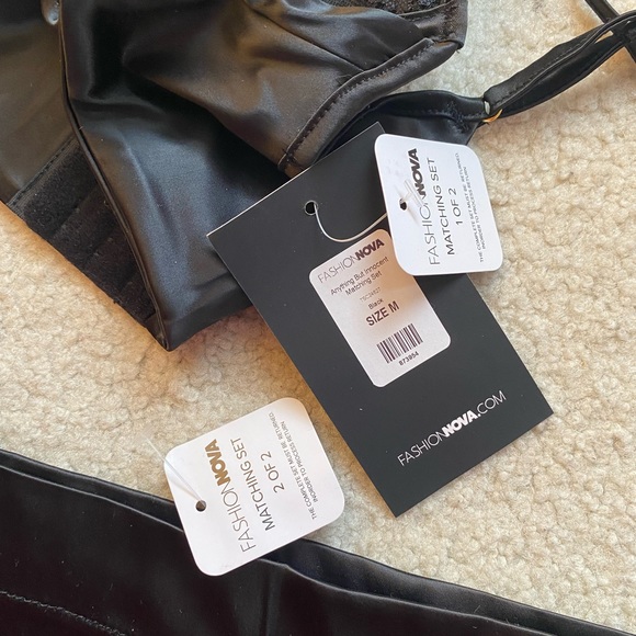 Black fashion Nova two piece dress. Size M - Picture 4 of 4